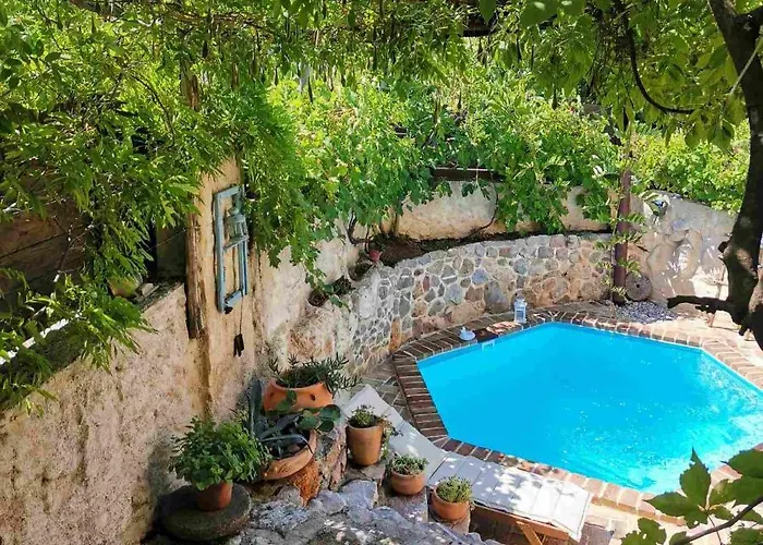 Festina Lente Heritage Krk - Heated Pool Casa vacanze
