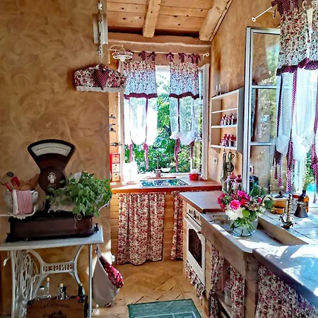 Festina Lente - Cosy & Authentic With Private Heated Pool Holiday home Dobrinj