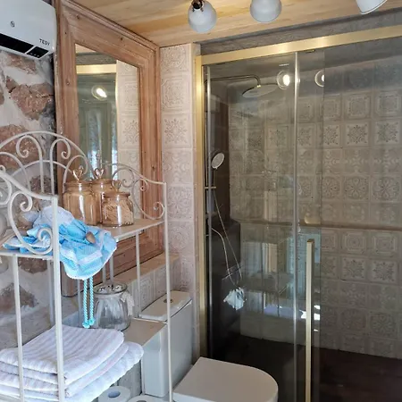 Festina Lente - Cosy & Authentic With Private Heated Pool Holiday home *